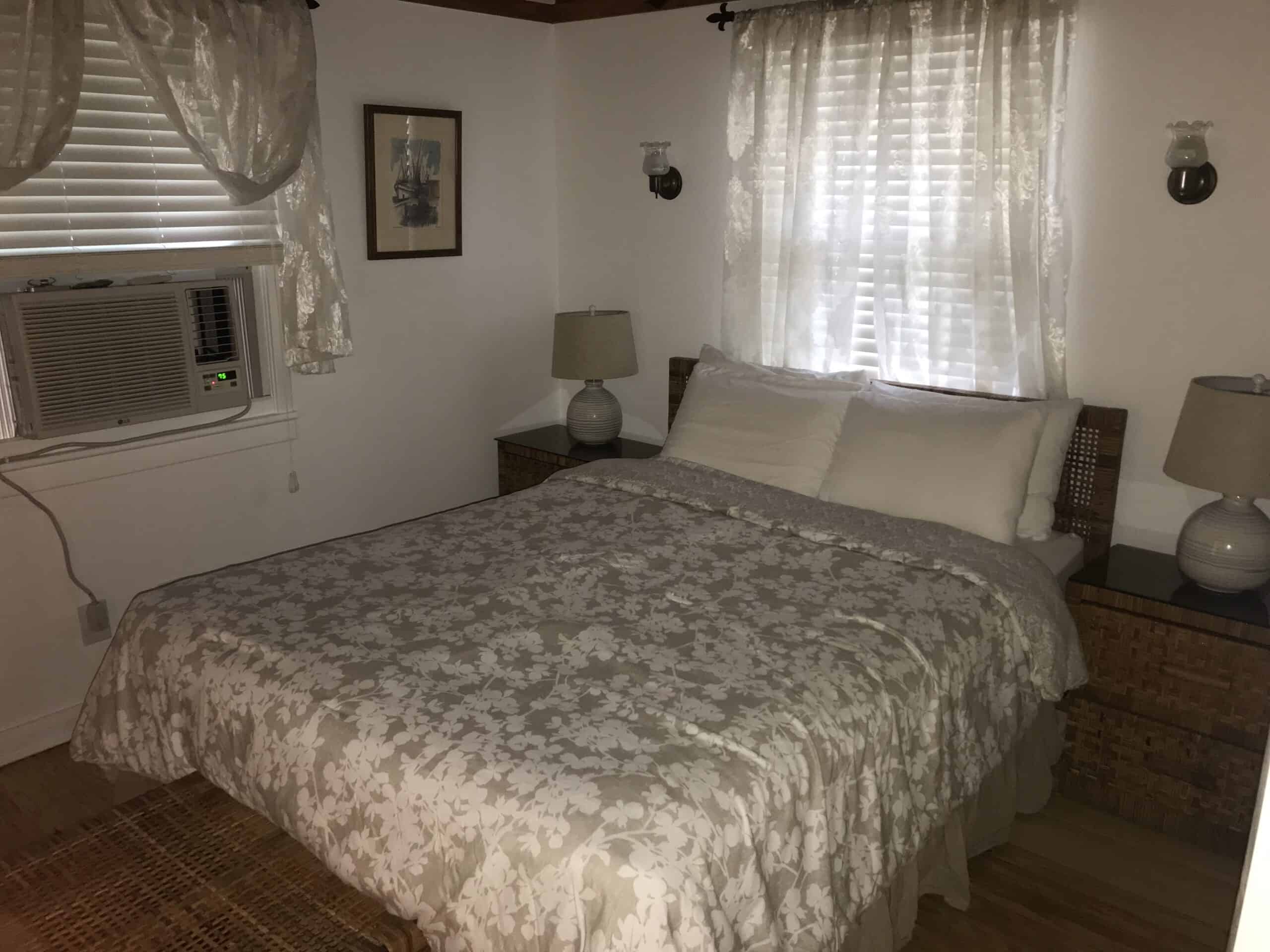 Bedroom of Southbound cottage